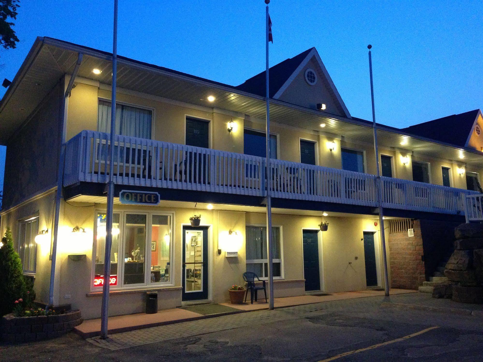 Rainbow Inn Huntsville Extérieur photo