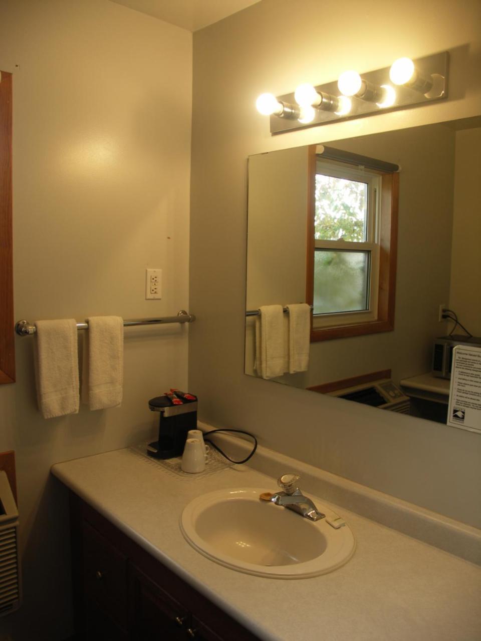Rainbow Inn Huntsville Extérieur photo