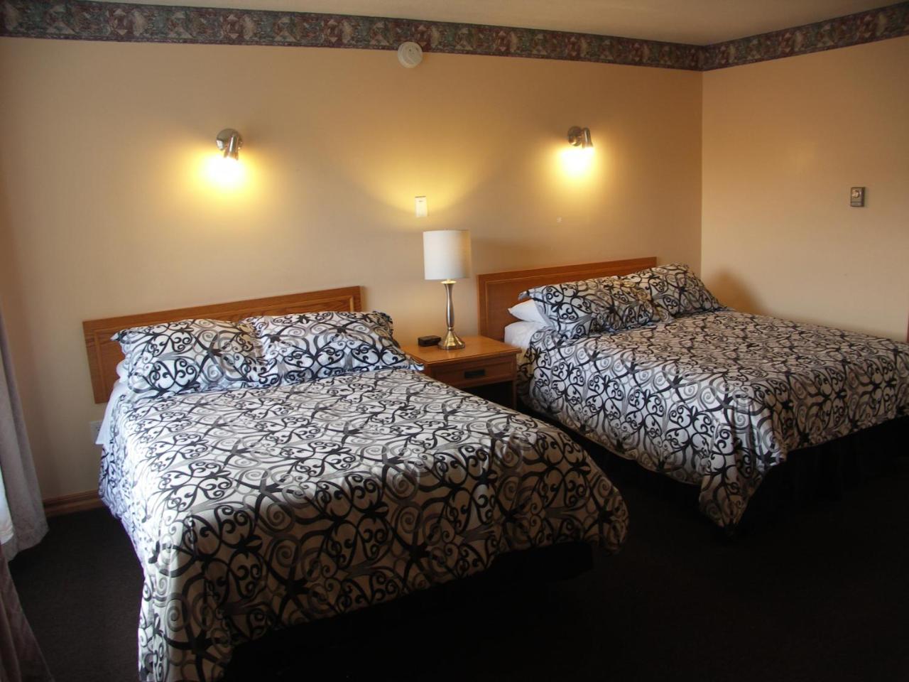 Rainbow Inn Huntsville Extérieur photo